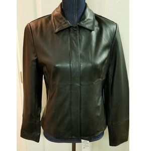✅#52C, NWT Covington black leather WNM coat. S OBO!